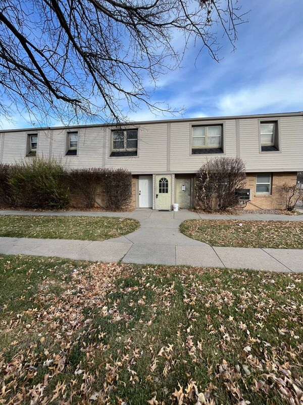 Request A Viewing For 3609 North 60th Street - 5 - Tenant Turner