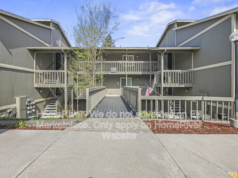 Spokane Valley Condo: 6017 E 6th Ave