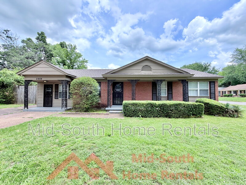 Memphis House: 3984 Acro Cv