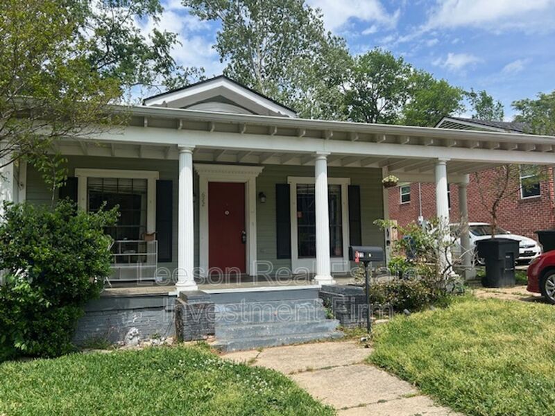 Shreveport House: 622 Columbia Street