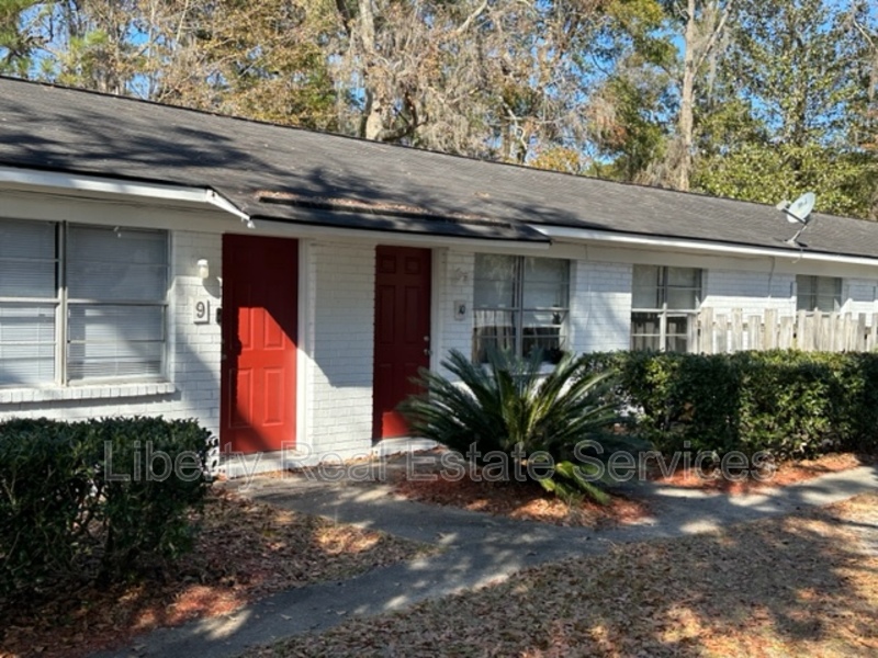 Hinesville Condo: 116 Mattie St