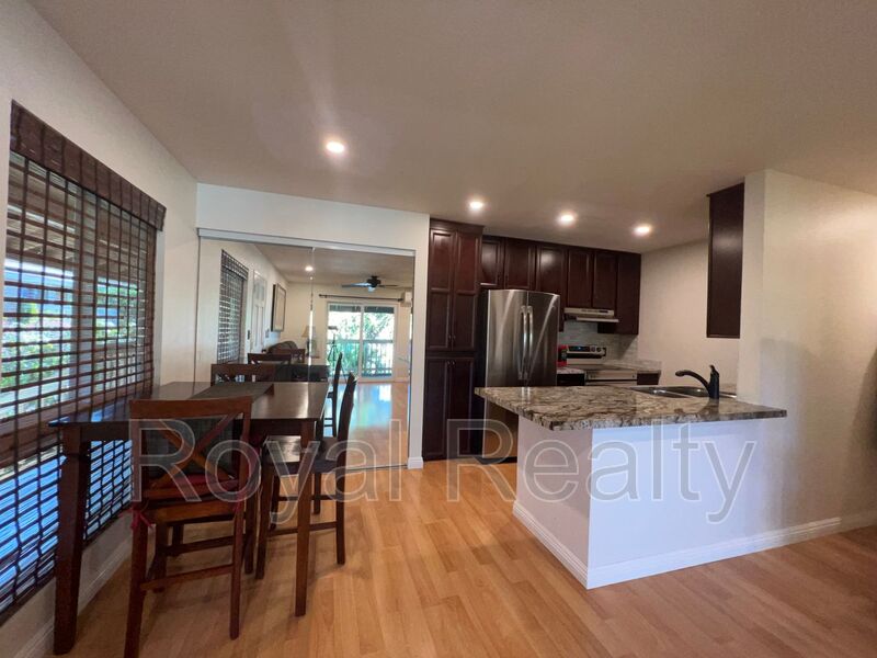 Kihei Condo: 140 Uwapo Rd.