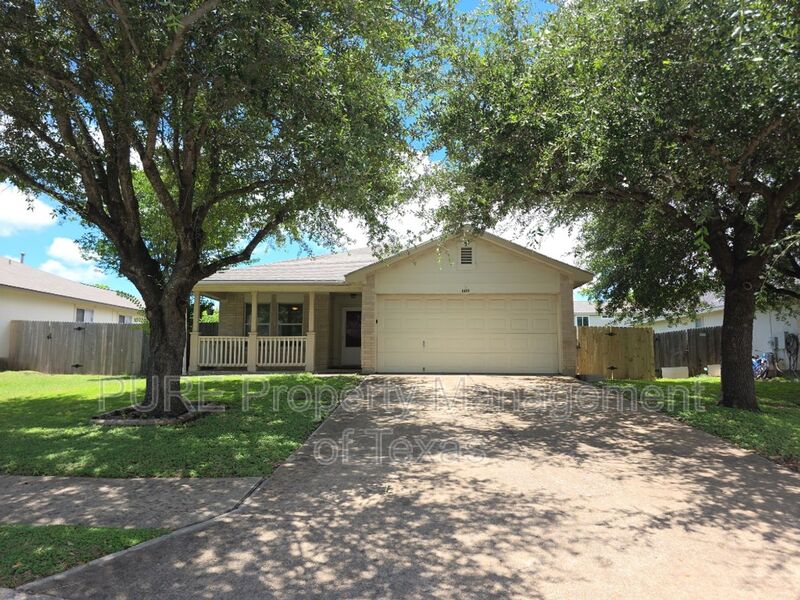 Hutto House: 609 Losoya Ct