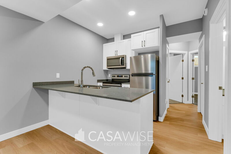 Edmonton House: 8133 Lois Argue Road Northwest