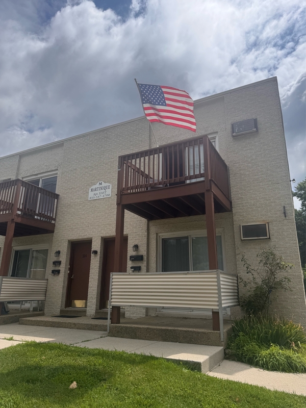 Runnemede Condo: 312-316 East Clements Bridge Road - 312 - 1