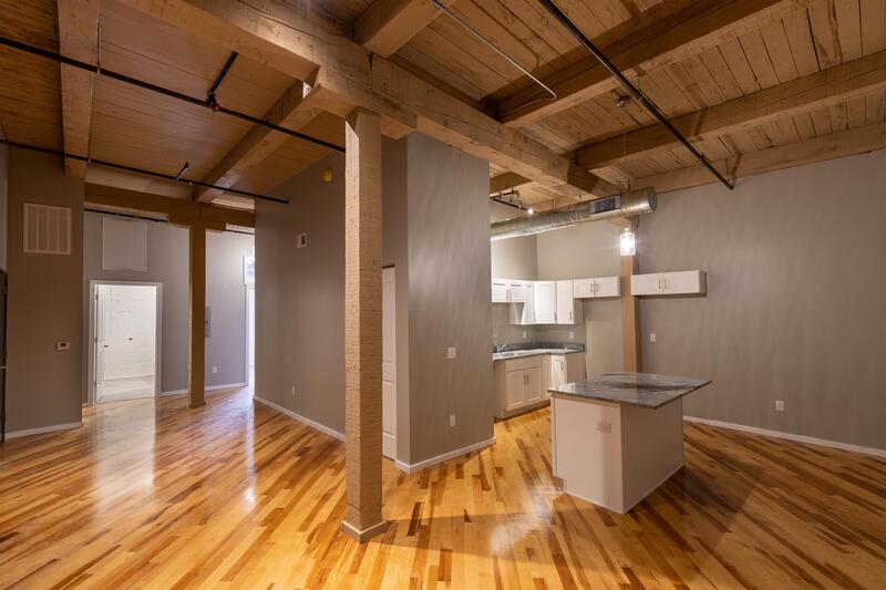 Burlington Condo: 116 N. 4th St. #410