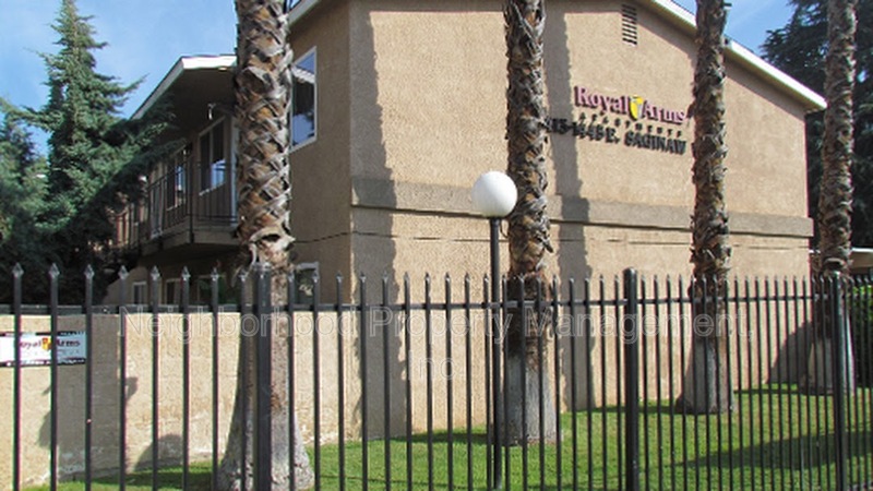 Fresno Condo: 1439 East Saginaw Way - D