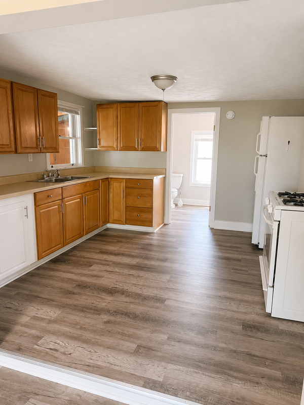 Cohoes Condo: 100 Lancaster Street - 2
