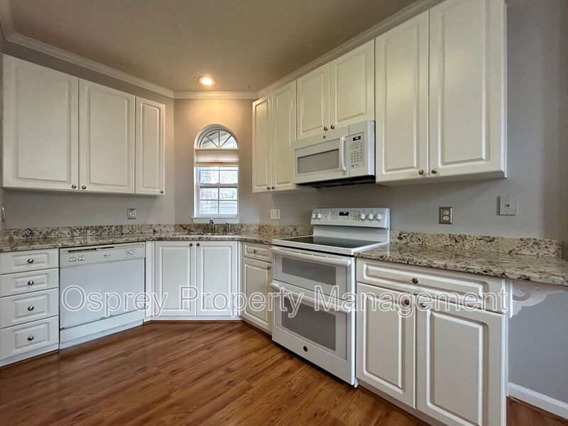 Introducing a stunning townhome/condo in a highly desirable area in Virginia Beach . 