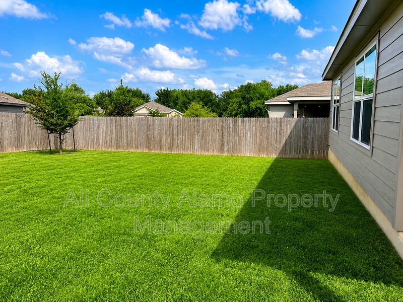 Main Rental Photo 33