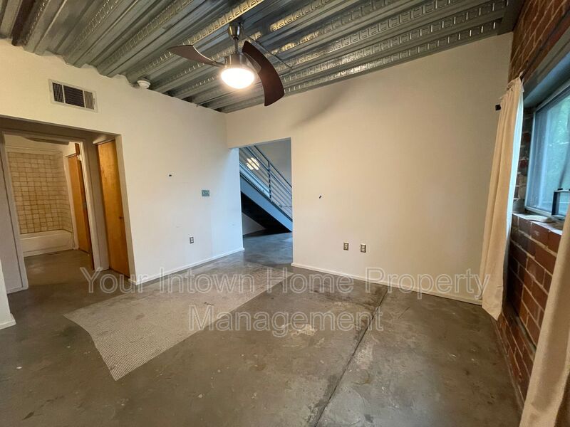 Atlanta Condo: 195 Arizona Avenue