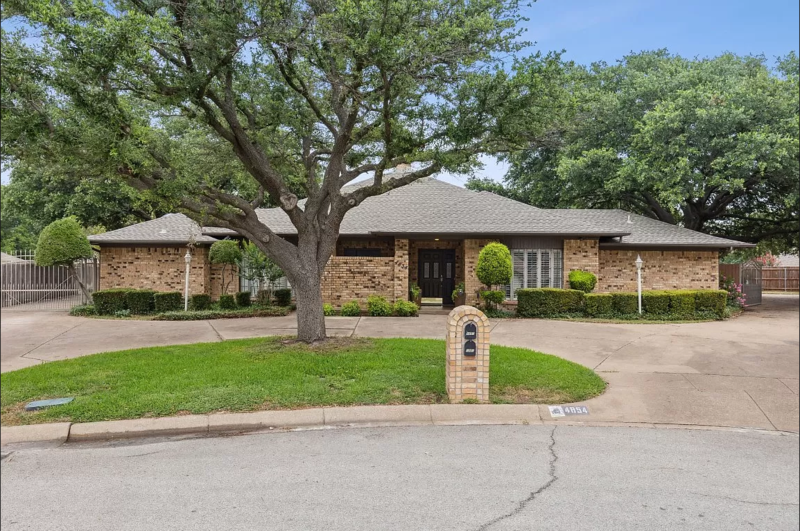 Fort Worth House: 4854 Starcrest Court