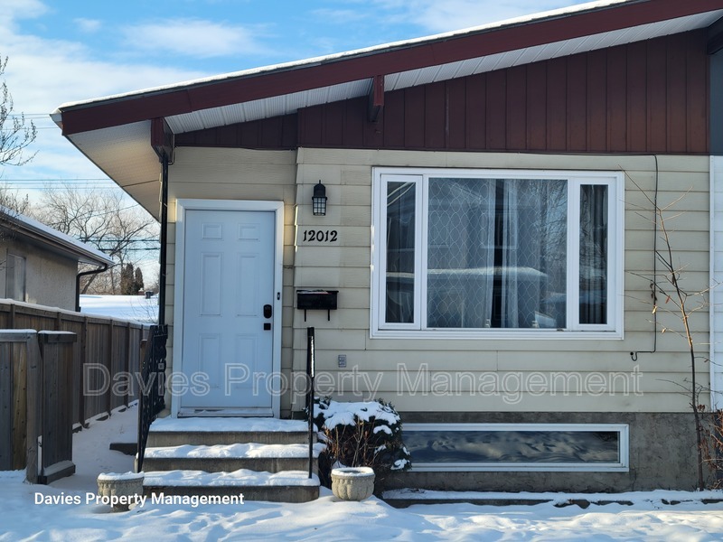 Edmonton Condo: 12012 88 Street NW