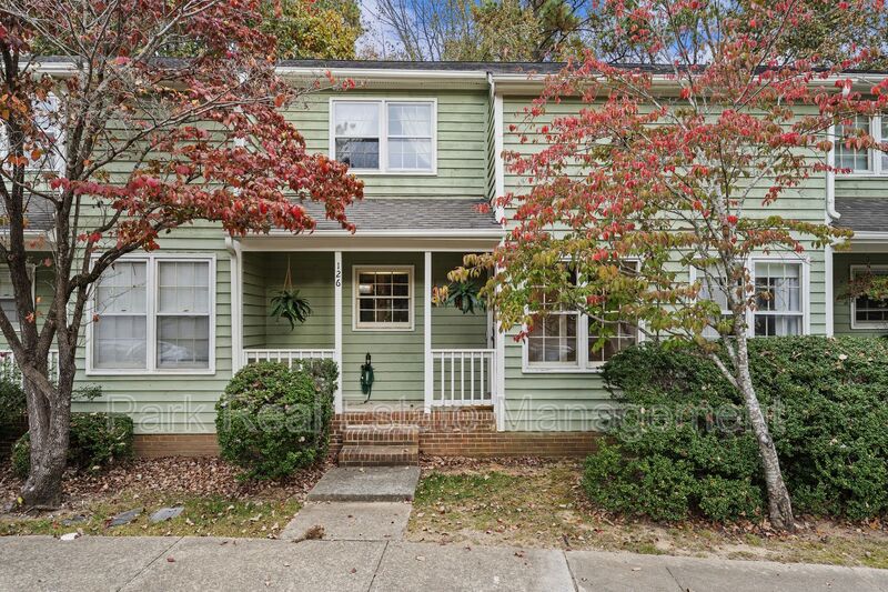 Durham House: 126 Shady Spring Place