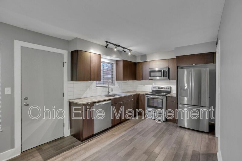 Columbus House: 4762 Ransey Ct