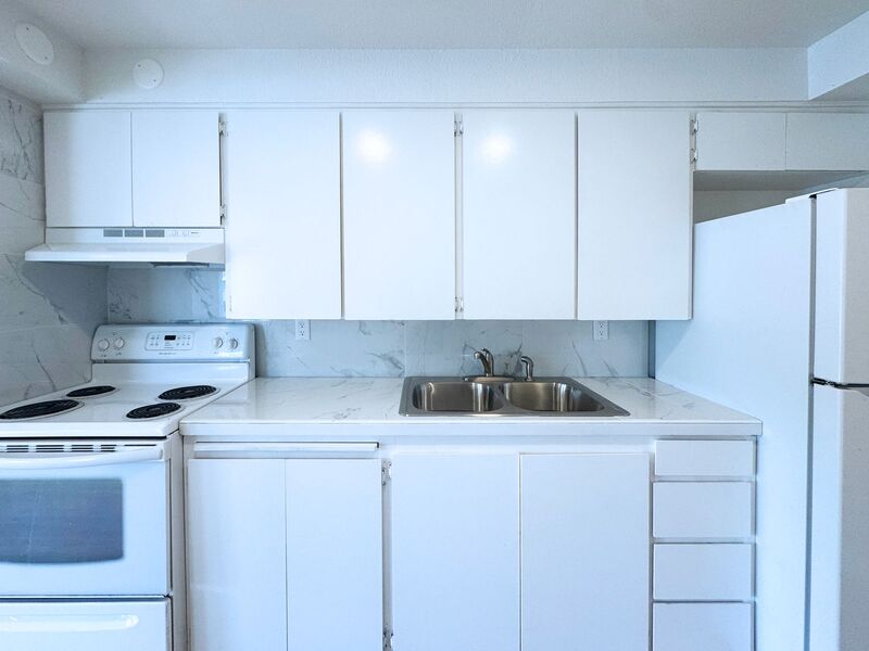 Photo 10 of rental home at 2210 West 19th Avenue