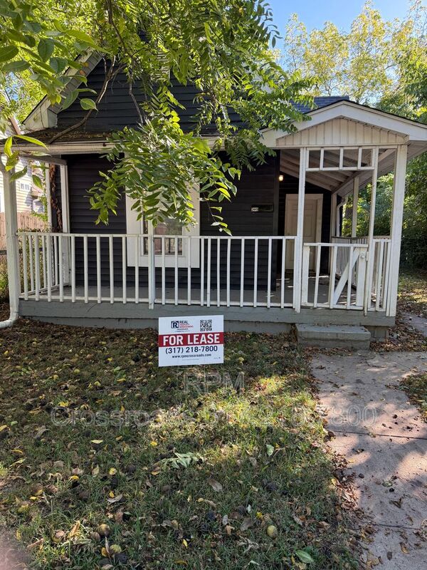 Indianapolis House: 3449 Boulevard Place