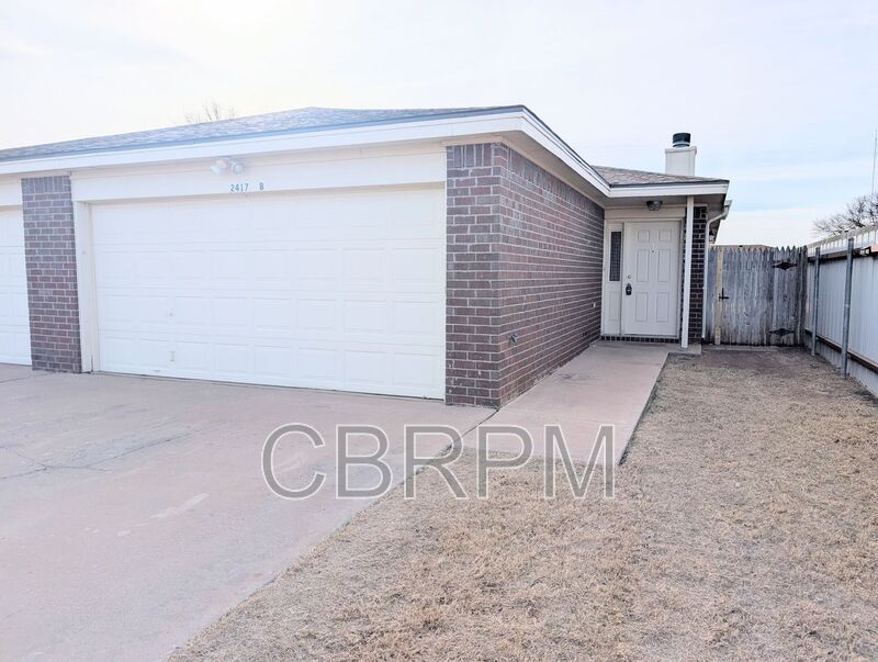 Lubbock House: 2417 87th
