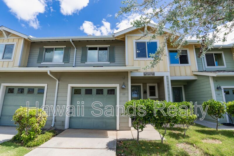 Kapolei House: 801 Kakala St.