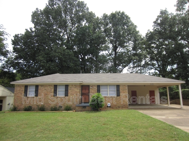 Memphis House: 2401 Saint Elmo Ave