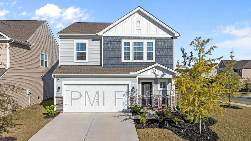 Charlotte House: 18045 Stark Way