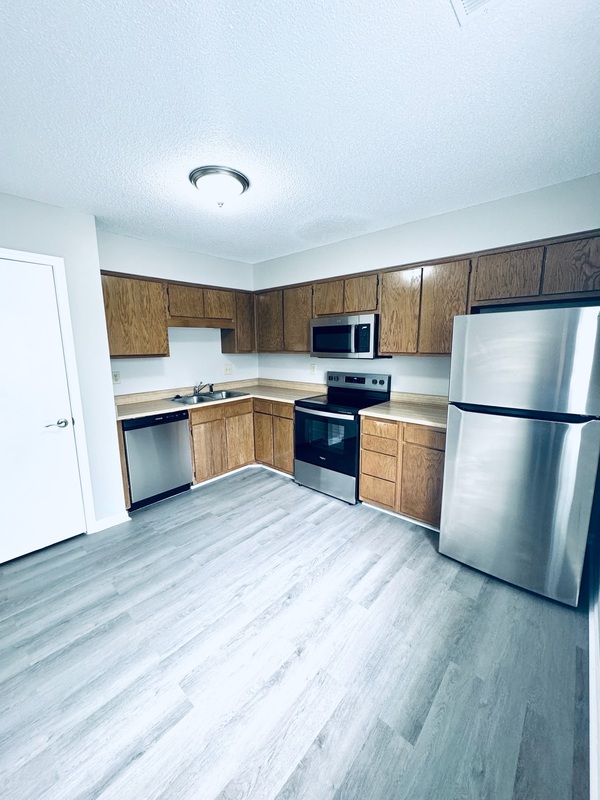 Durham Condo: 322 Junction Road