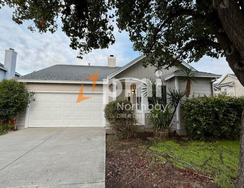 Suisun City House: 210 Leafwood Ct