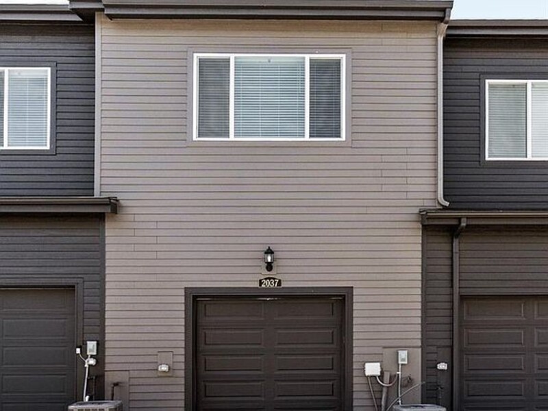 Main Rental Photo 15