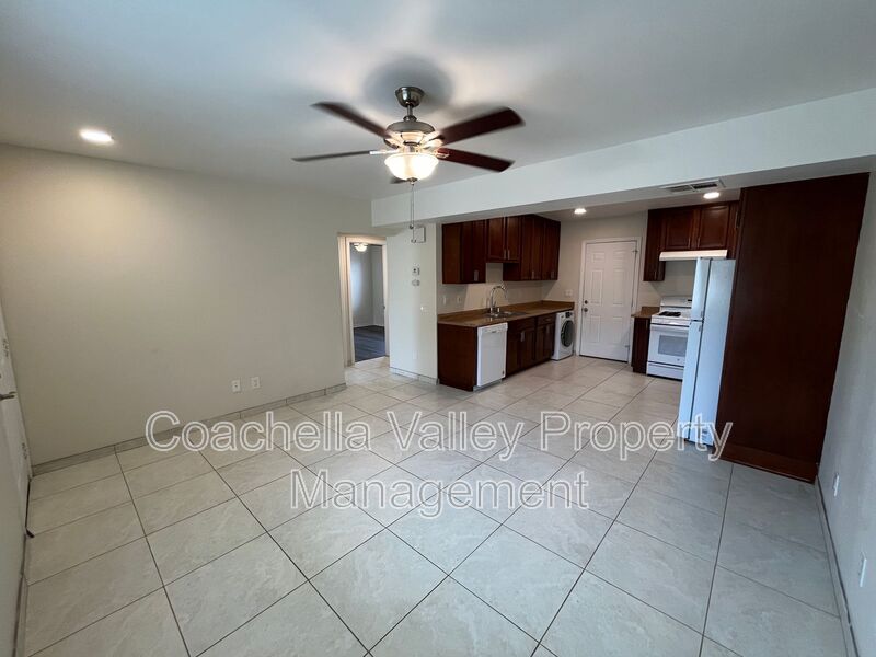 Palm Springs House: 422 W Rosa Parks Rd