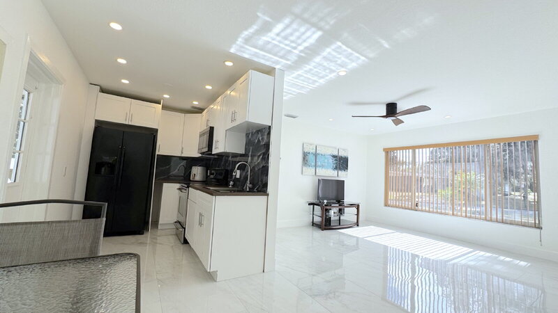 Daytona Beach House: 507 Colfax Drive