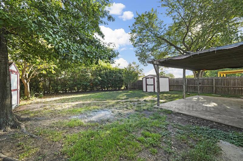 Main Rental Photo 16