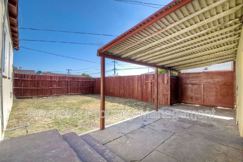 San Diego Condo: 3343 Chamoune Ave