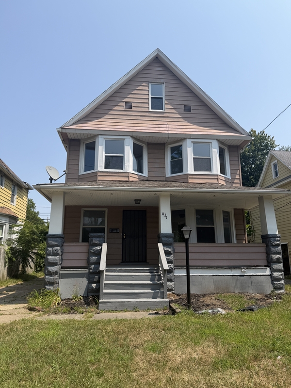 Cleveland House: 631 East 113th Street
