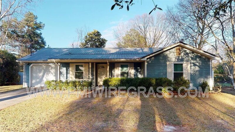 Enterprise House: 10820 County Road 1