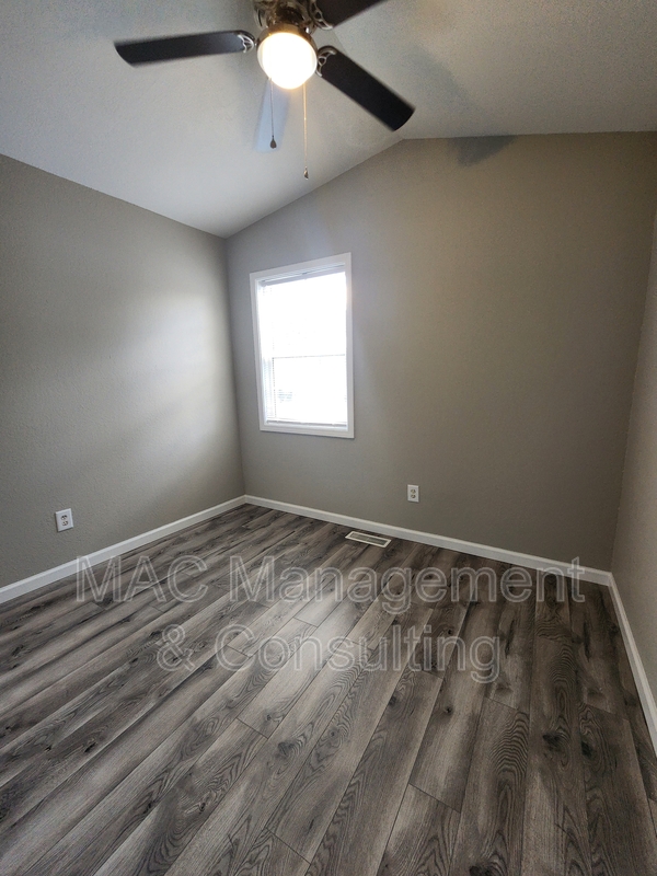 Cookeville Condo: 1319 Autumn Avenue - D