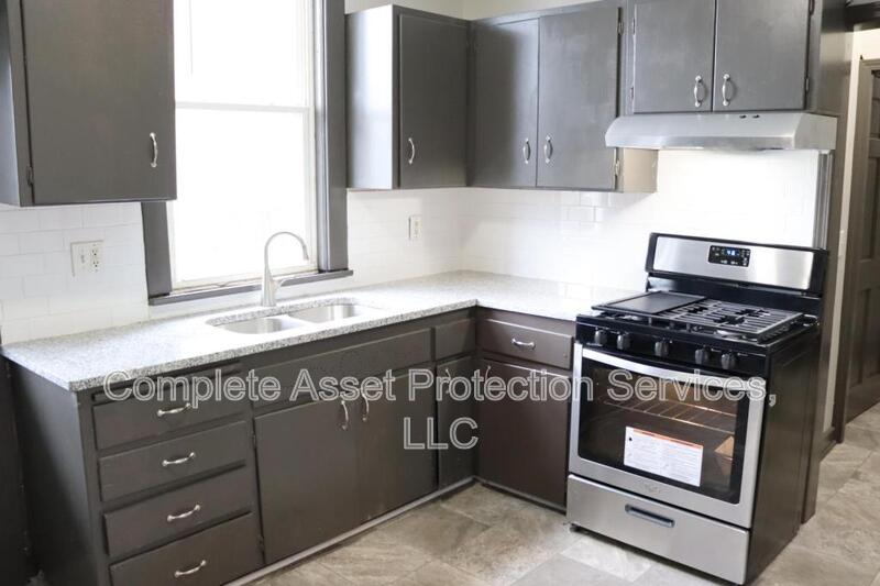 LaPorte Condo: 307 Jefferson Ave