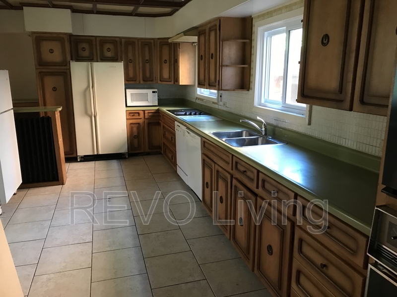 St Catharines House: 127 Ontario StA