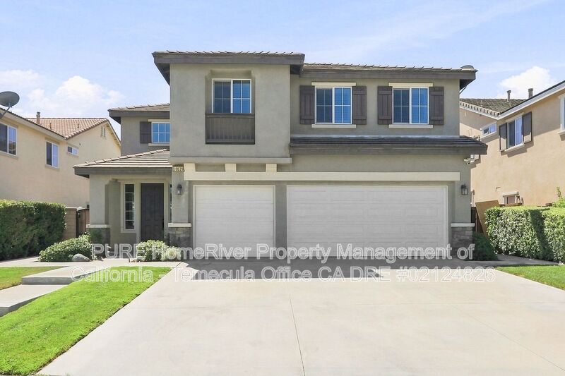 Murrieta House: 29639 Andromeda St