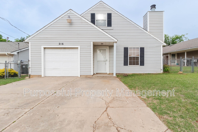 Edmond House: 216 North Fretz Avenue