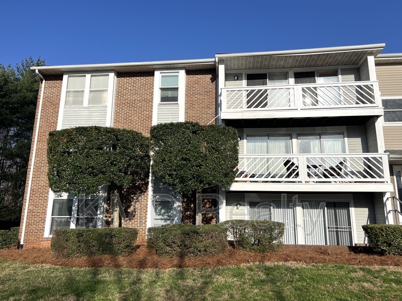 Charlotte Condo: 9401 Old Concord Road