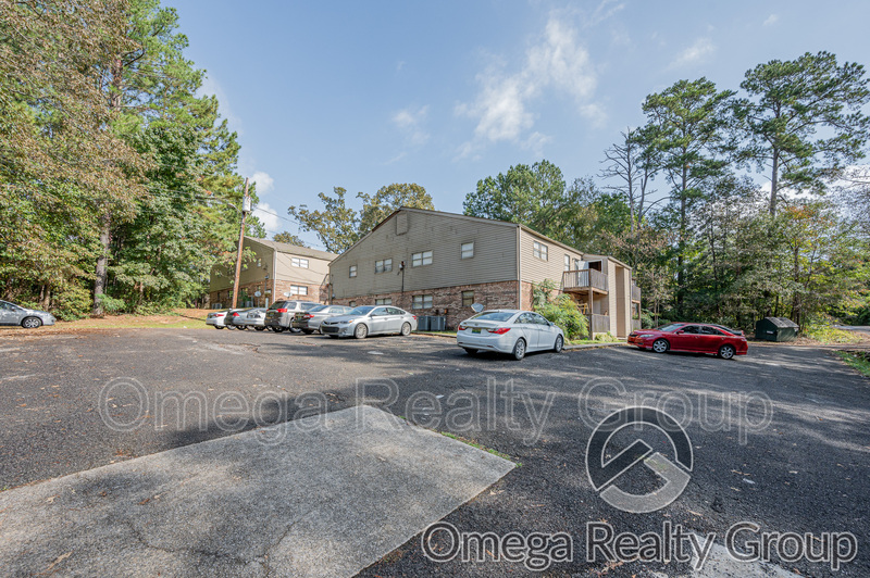 Jasper Condo: 400 7th St E