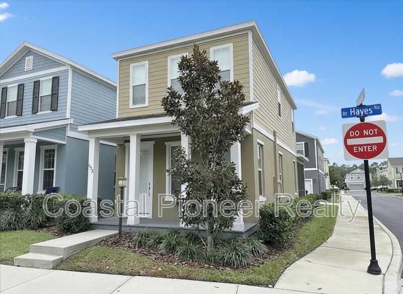 Oldsmar House: 633 Jetstar Ln