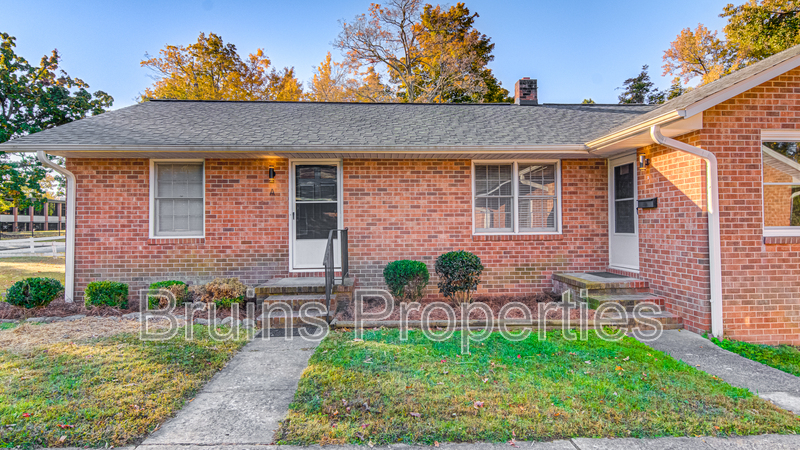 High Point House: 805 Trenton Street