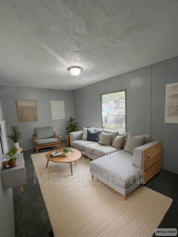 Brookline House: 4950 W Farm Road 156