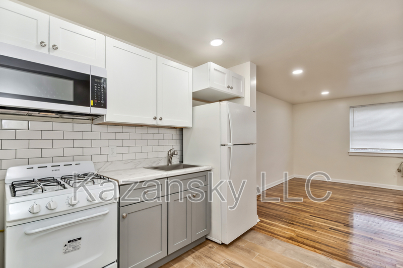 Philadelphia Condo: 1866 Pratt Street