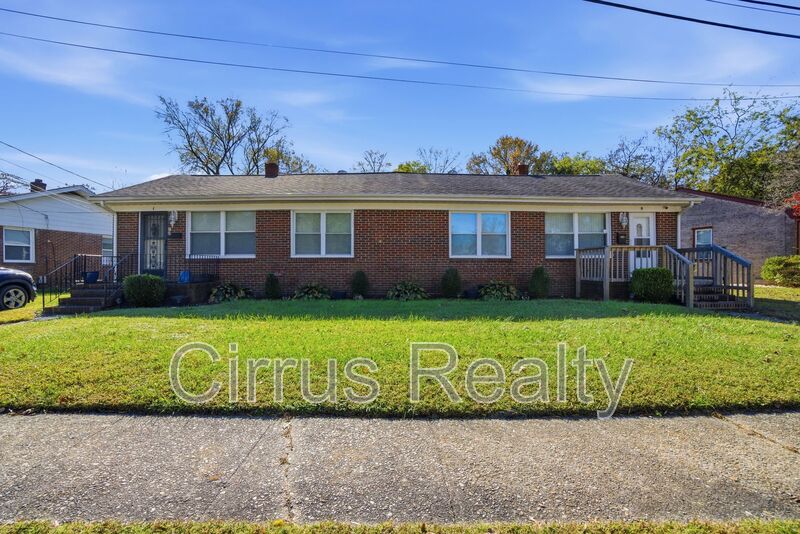 Portsmouth Condo: 3 Shelby St