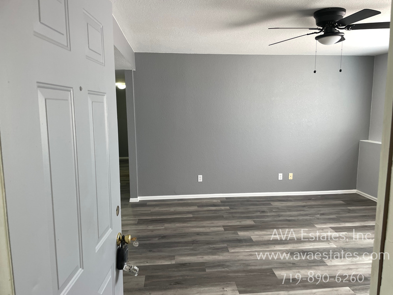 Pueblo West House: 733 E Laporte Dr