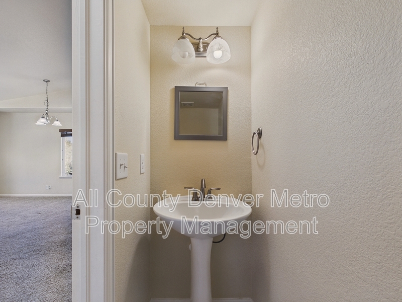 Main Rental Photo 17