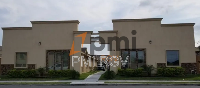 Edinburg Condo: 2120 Taxco Ct