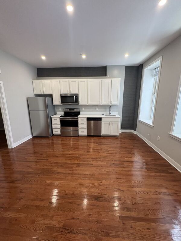 Baltimore Condo: 21 S. Calvert St.